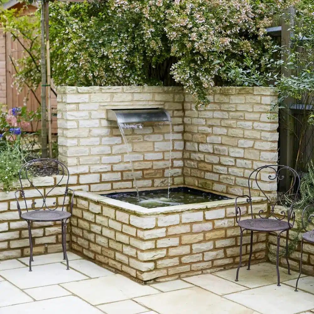 Fossil Mint Sandstone walling paving slabs 100x100mm sample