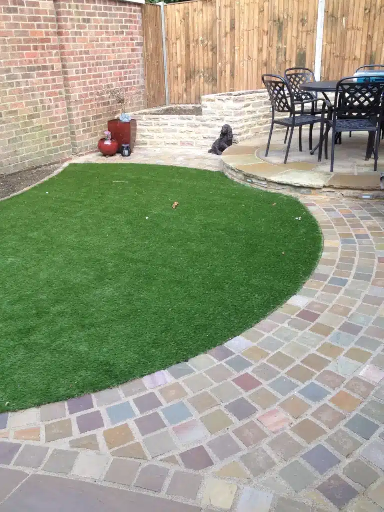 Raj Green Cobble Setts