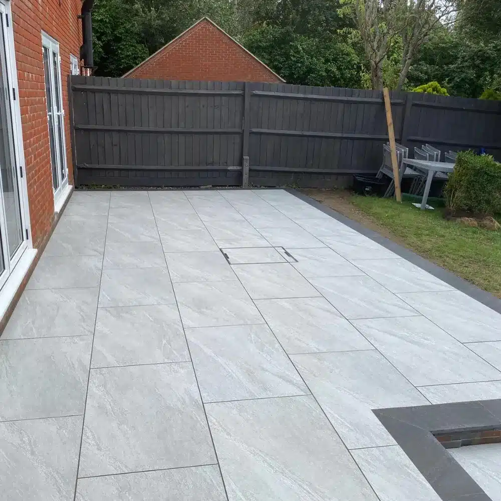 County Light Grey Outdoor Porcelain Paving Tiles 600mm x 900mm x 20mm