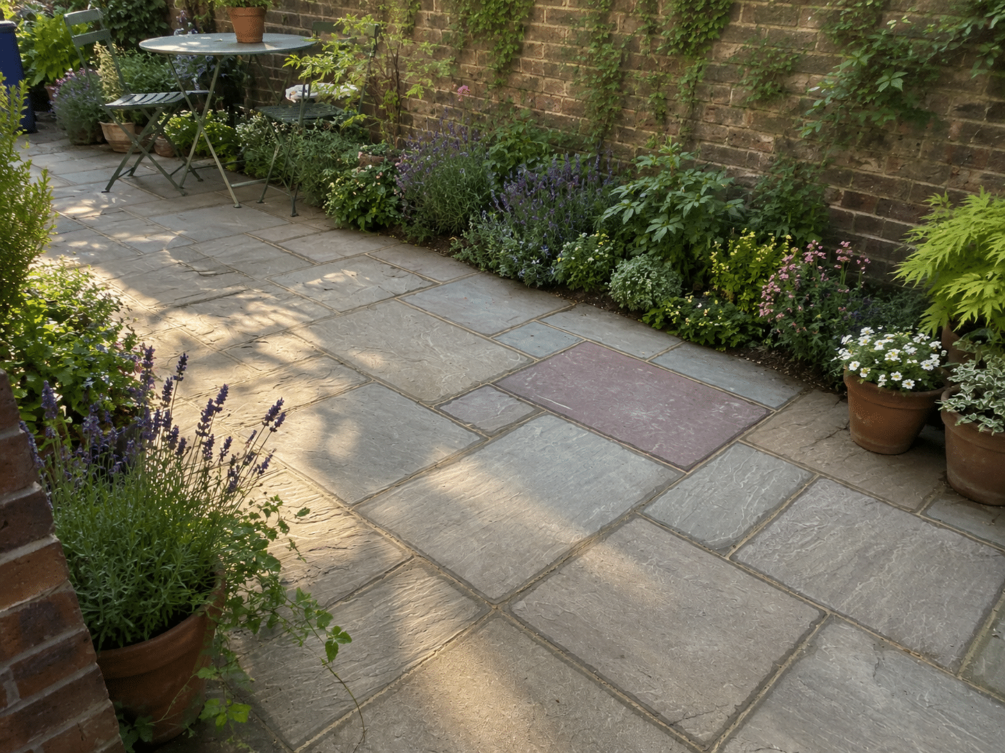 Rippon Buff Indian Sandstone Paving Mixed Sizes